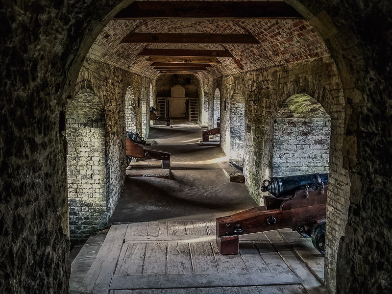 Canons in the medieval tunnels