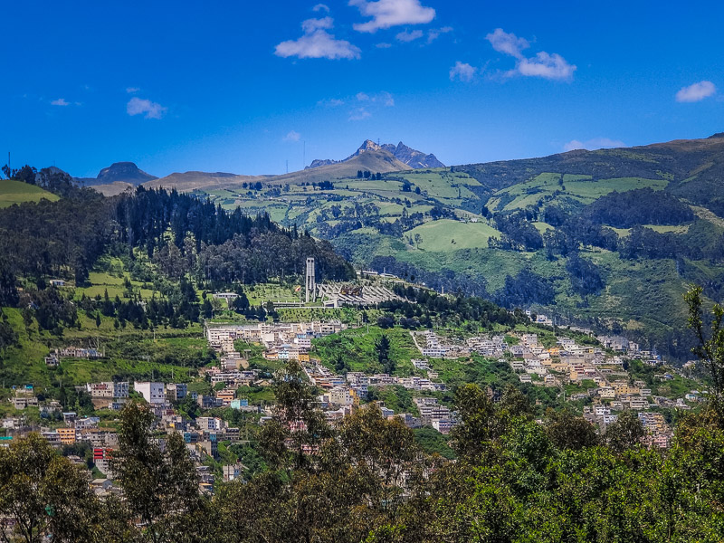 The west of the city with La Libertad